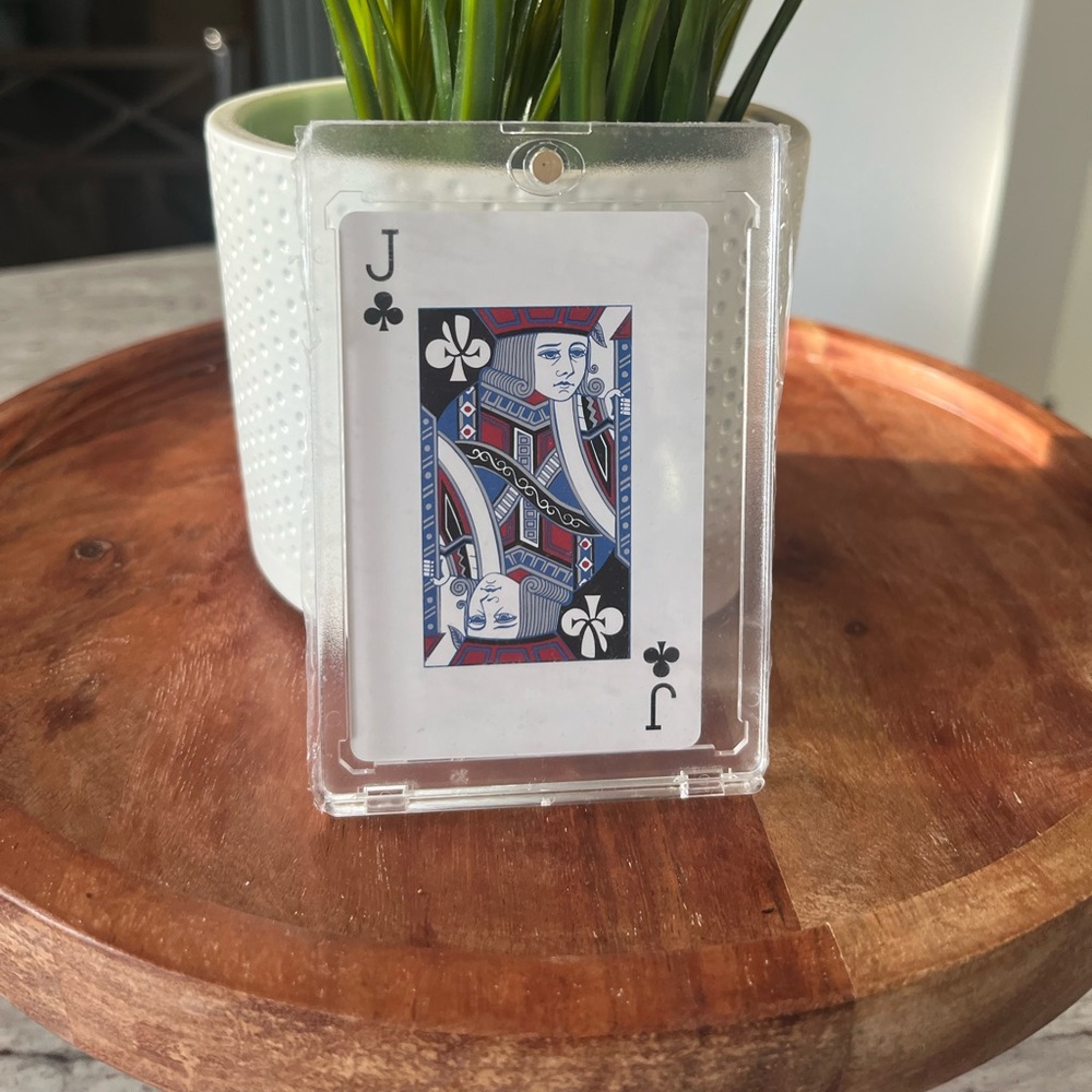 Cartier Authentic Playing Card - Picture 2 of 2